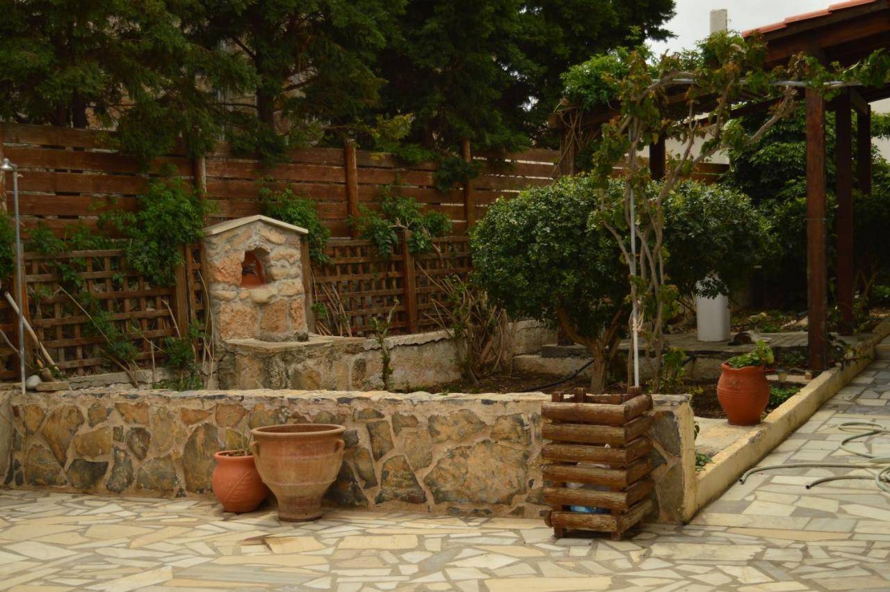 La Casa Azul - Blue House - Το Μπλε Σπίτι Apartment Sitia  Exterior foto