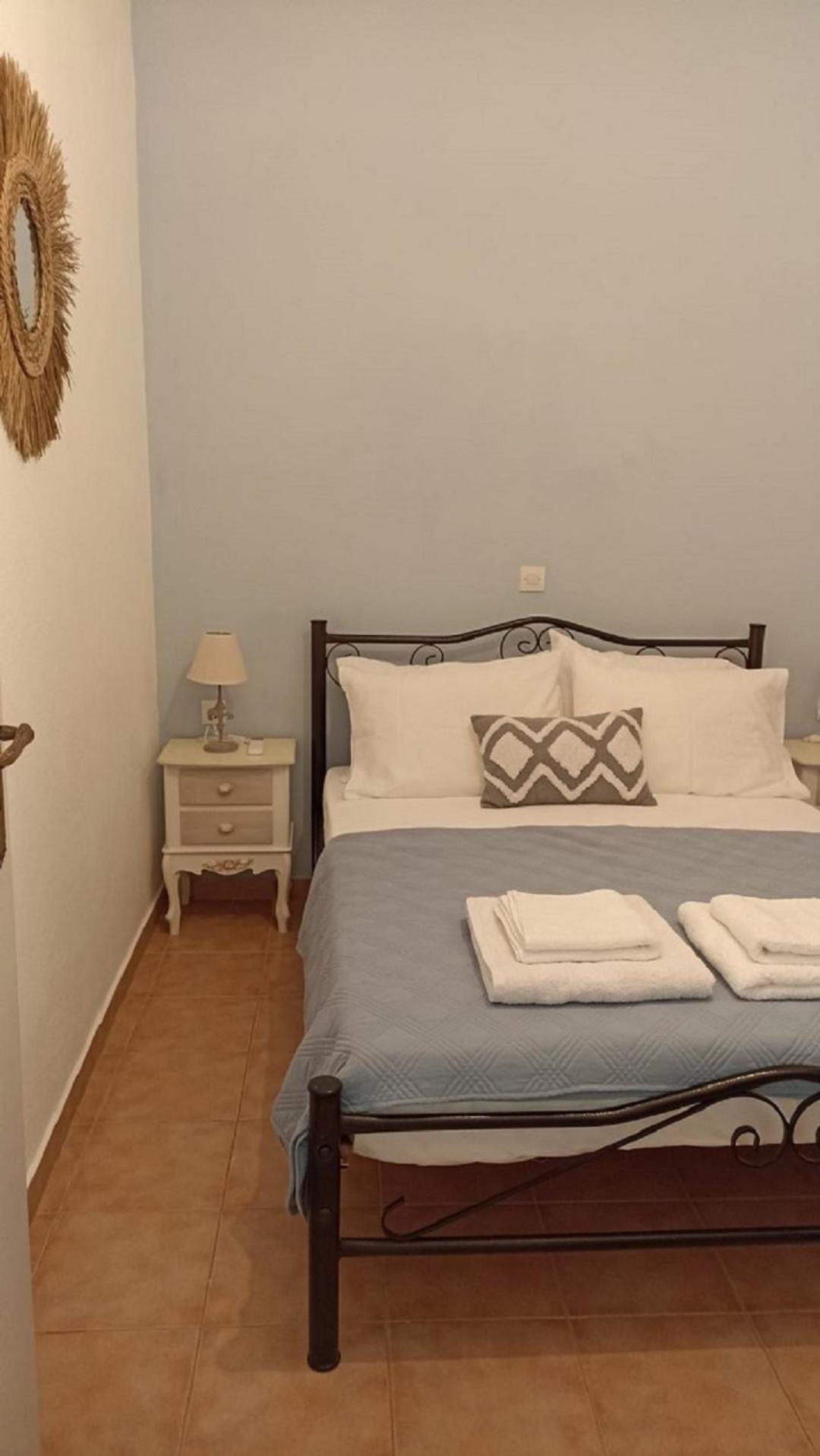 La Casa Azul - Blue House - Το Μπλε Σπίτι Apartment Sitia  Exterior foto